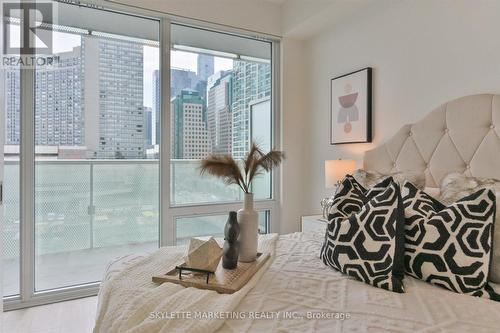 617 - 15 Queens Quay E, Toronto, ON 
