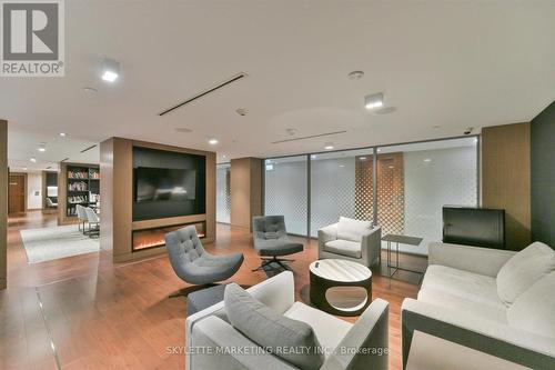 617 - 15 Queens Quay E, Toronto, ON 