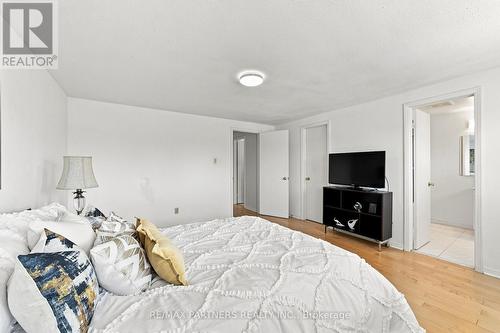 26 Blue Eagle Trail, Toronto, ON 