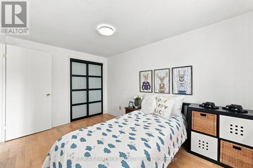 26 Blue Eagle Trail, Toronto, ON 