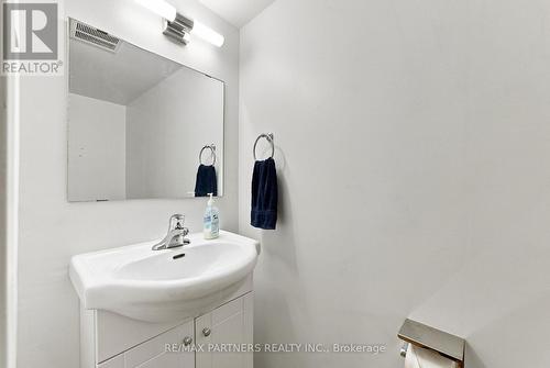 26 Blue Eagle Trail, Toronto, ON 