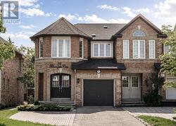 59 BLOOMGATE CRESCENT  Richmond Hill, ON L4E 4E2