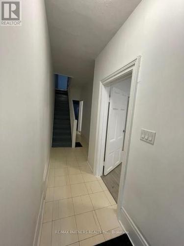 7 HENRY STREET , Toronto, Ontario M5T 1W9 3