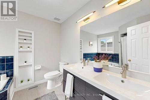 38 Felt Crescent, Barrie, ON 