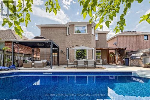 38 Felt Crescent, Barrie, ON 