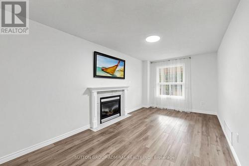 38 Felt Crescent, Barrie, ON 