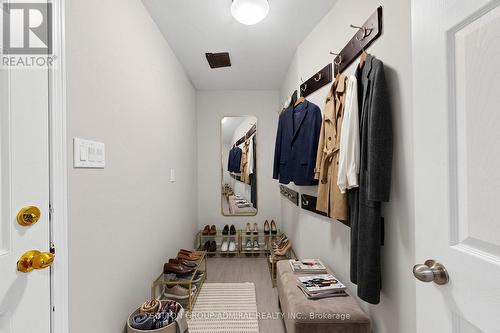 38 Felt Crescent, Barrie, ON 
