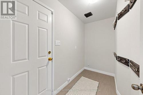 38 Felt Crescent, Barrie, ON 