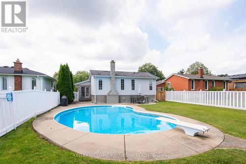 112 Michener Crescent, Kitchener, ON 