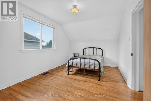 535 Dunbrack Street, Ottawa, ON 