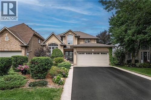 90 SURREY Drive  Ancaster, ON L9K 1L9