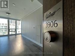 3906 - 16 HARBOUR STREET Toronto, ON M5J 2Z7