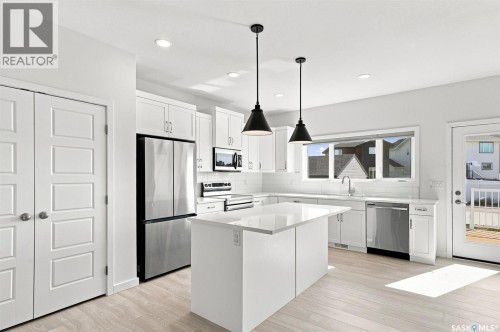 1070 Brighton Gate, Saskatoon, SK 