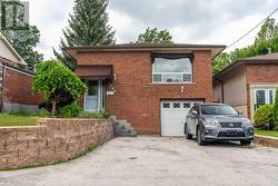 1262 UPPER GAGE AVENUE  Hamilton, ON L8W 1E4
