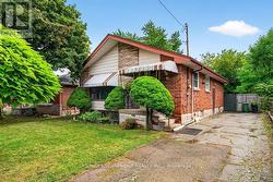 95 WEST 4TH STREET  Hamilton, ON L9C 3M8
