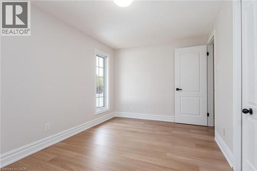 112 Michener Crescent, Kitchener, ON 