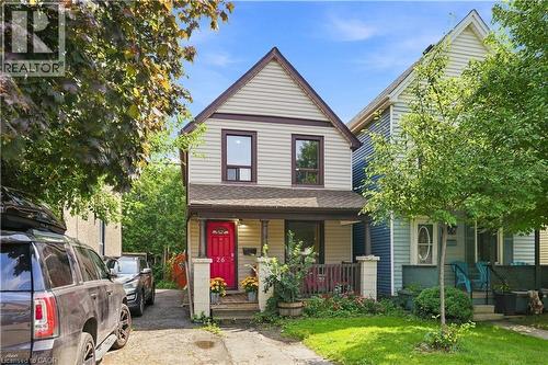 26 NIAGARA Street  Hamilton, ON L8L 6A2