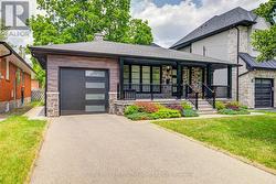 6 CARDIGAN ROAD Toronto, ON M8Z 2V9
