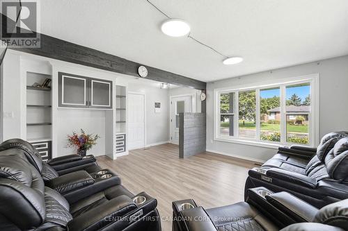 71 Edward Street, Mapleton, ON 
