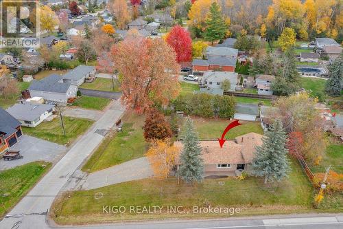 UPPER - 5 EVELYN AVENUE , Georgina, Ontario L4P 3C8 3