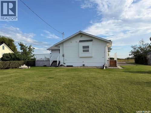 2 Railway Avenue, Dafoe, SK 