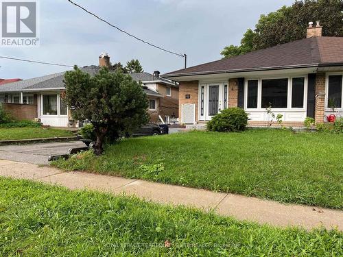 LWR - 40 PENDER CRESCENT , Toronto, Ontario M1T 2M7 4