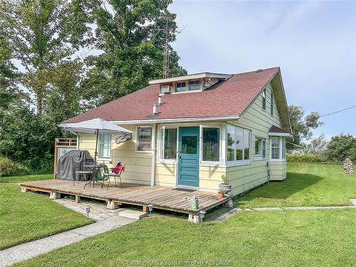 17882 Water Street, Rondeau Park, ON 