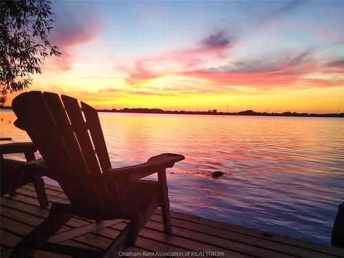 17882 Water Street, Rondeau Park, ON 
