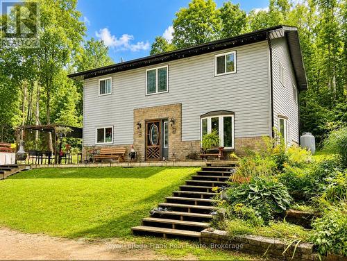 1630 MUSCLOW GREENVIEW ROAD  Hastings Highlands (Monteagle Ward), ON K0L 1C0