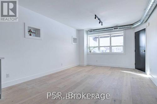 MAIN - 87 HAMMERSMITH AVENUE , Toronto, Ontario M4E 2W3 5