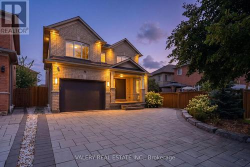 9 VANGUARD ROAD  Vaughan, ON L4K 5G4