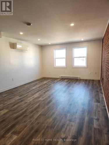 203 - 9 QUEEN STREET W , Springwater, Ontario L0L 1P0 3