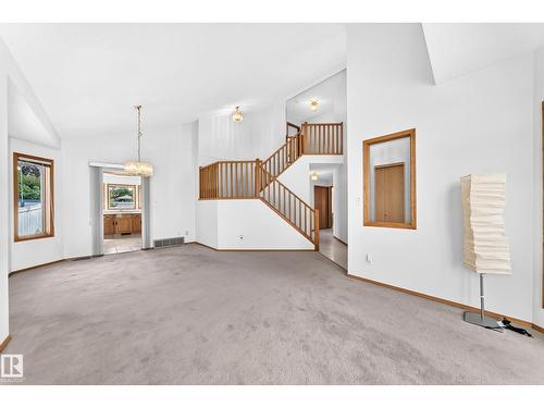18935 91 Av Nw, Edmonton, AB 
