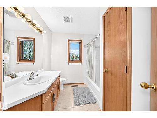 18935 91 Av Nw, Edmonton, AB 