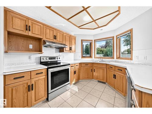 18935 91 Av Nw, Edmonton, AB 