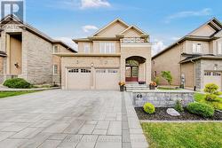 68 GRANDELL DRIVE  Hamilton, ON L9K 0H6