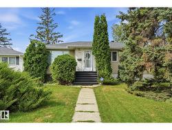 11708 135 ST NW  Edmonton, AB T5M 1L3