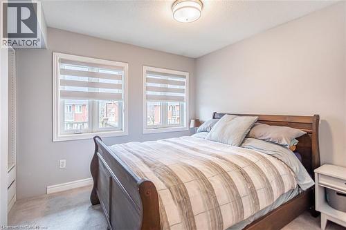 4140 FOXWOOD Drive , Burlington, Ontario L7M 4R4 3