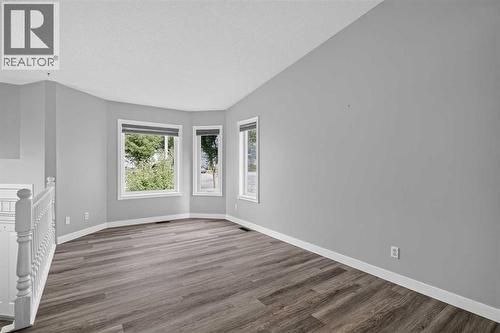 940 Coventry Drive Ne, Calgary, AB 