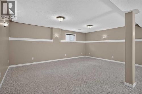 940 Coventry Drive Ne, Calgary, AB 