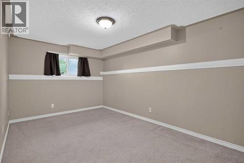 940 Coventry Drive Ne, Calgary, AB 