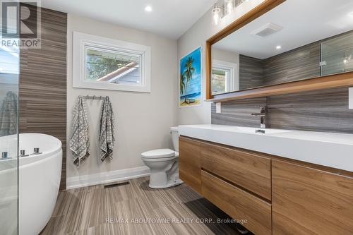 293 North Shore Boulevard E, Burlington, ON 