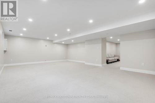 293 North Shore Boulevard E, Burlington, ON 