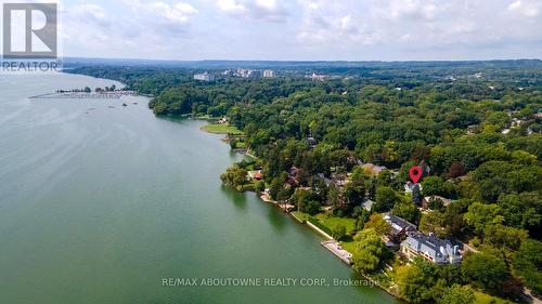 293 North Shore Boulevard E, Burlington, ON 