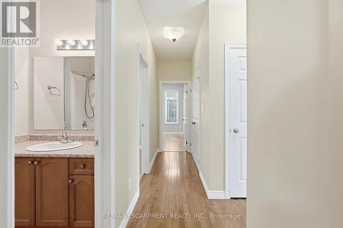 33 Norma Crescent, Guelph, ON 