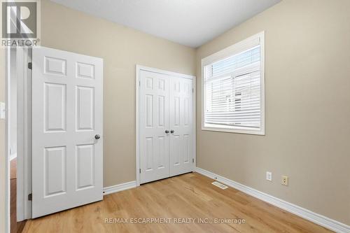 33 Norma Crescent, Guelph, ON 