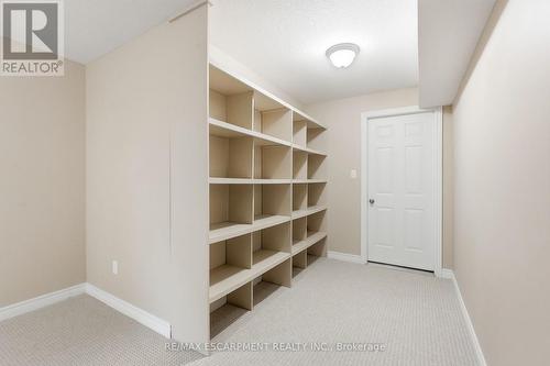 33 Norma Crescent, Guelph, ON 