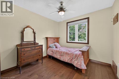 109 Maple Drive, Hamilton, ON 