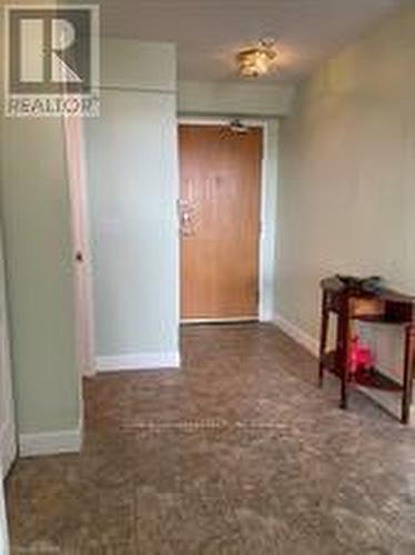 509 - 107 BAGOT STREET , Guelph, Ontario N1H 8H5 5