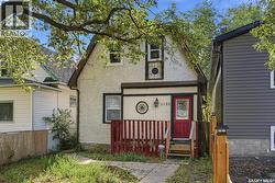 1132 Princess STREET  Regina, SK S4T 3Y5